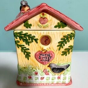 Ceramic “Bird House” Cookie Jar, “Home Sweet Home” cottage look, country, Robins